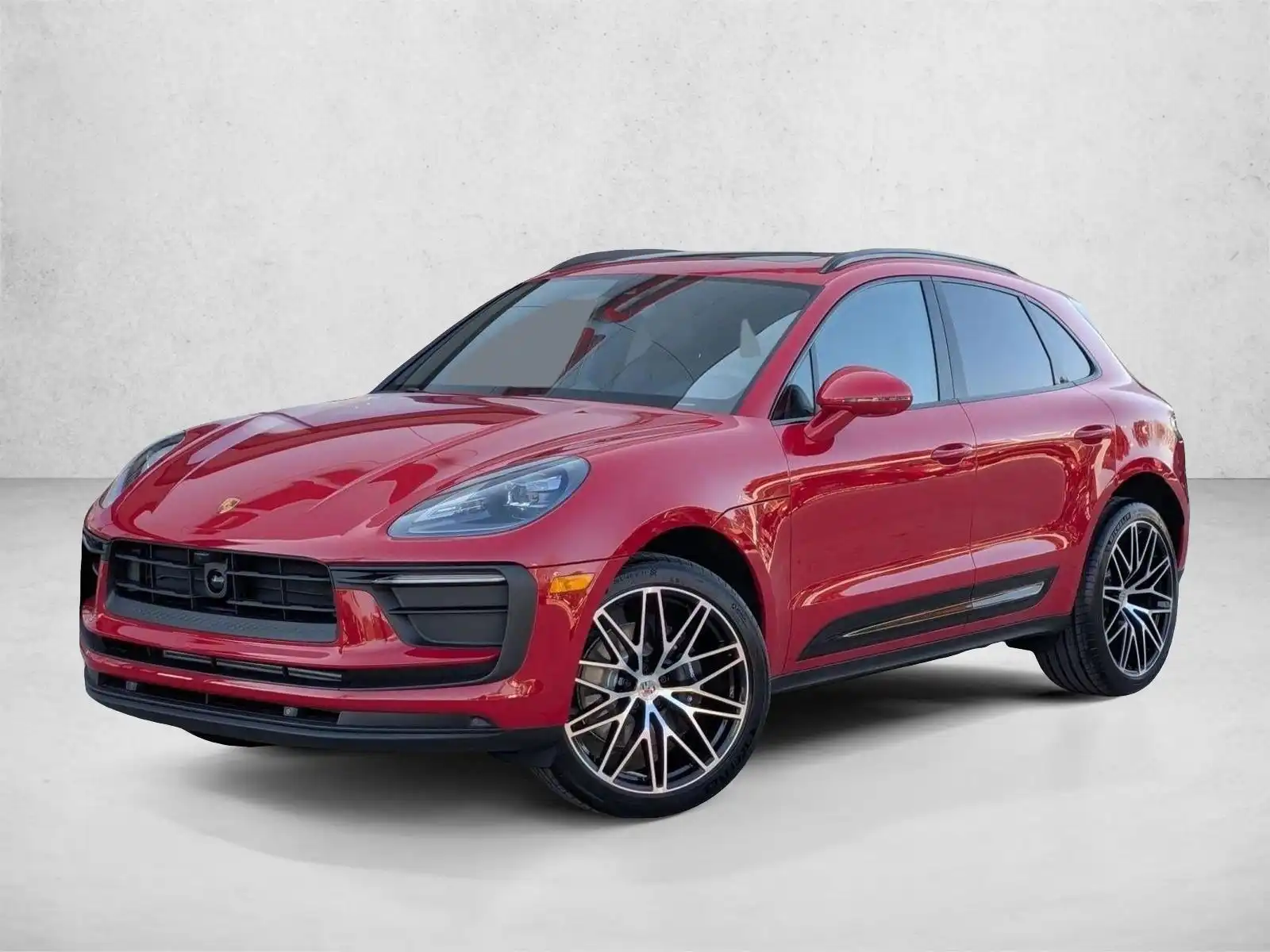 2026 Porsche Macan T's photo
