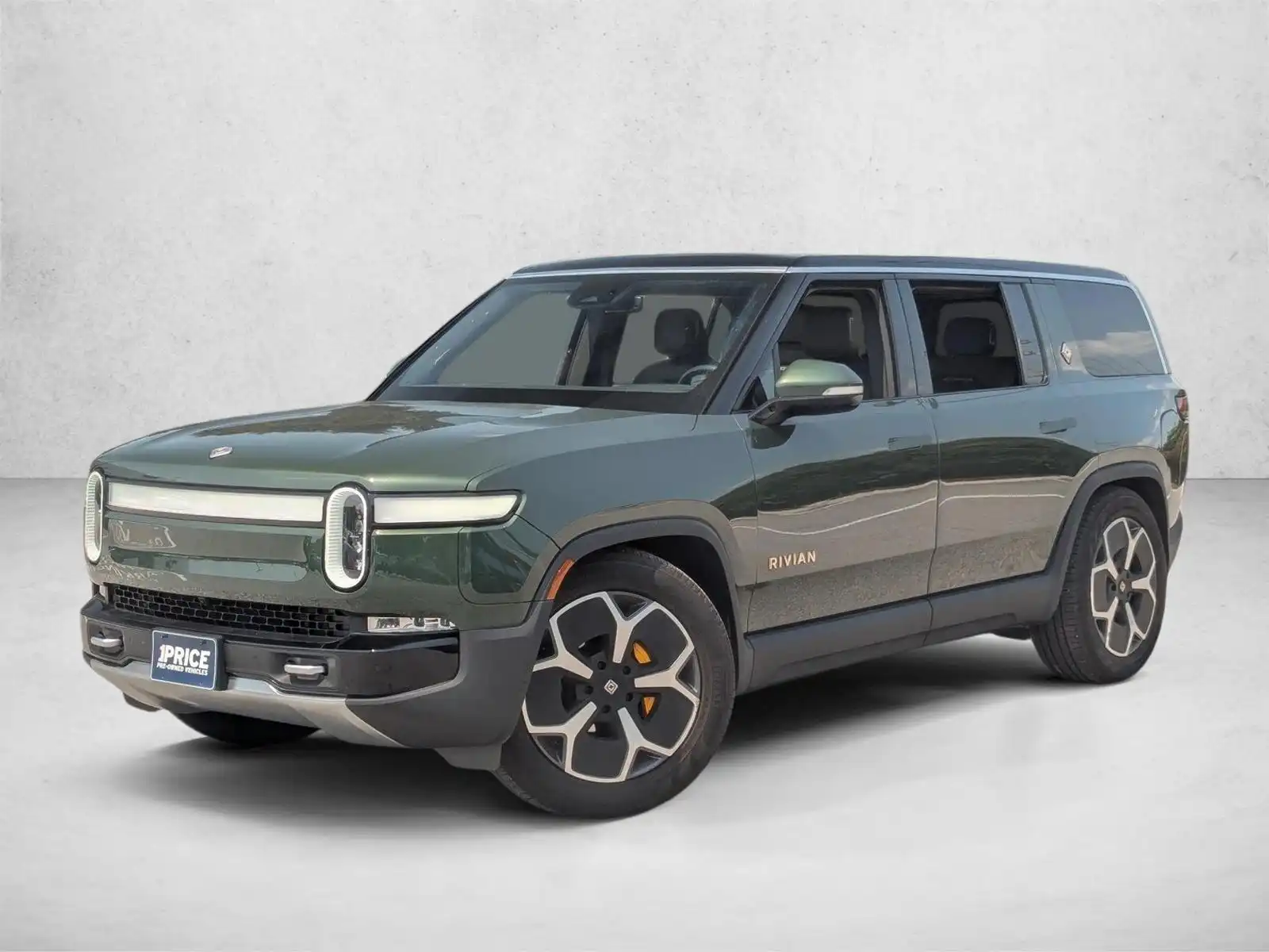 2024 Rivian R1S Adventure Quad-Motor Large Pack's photo