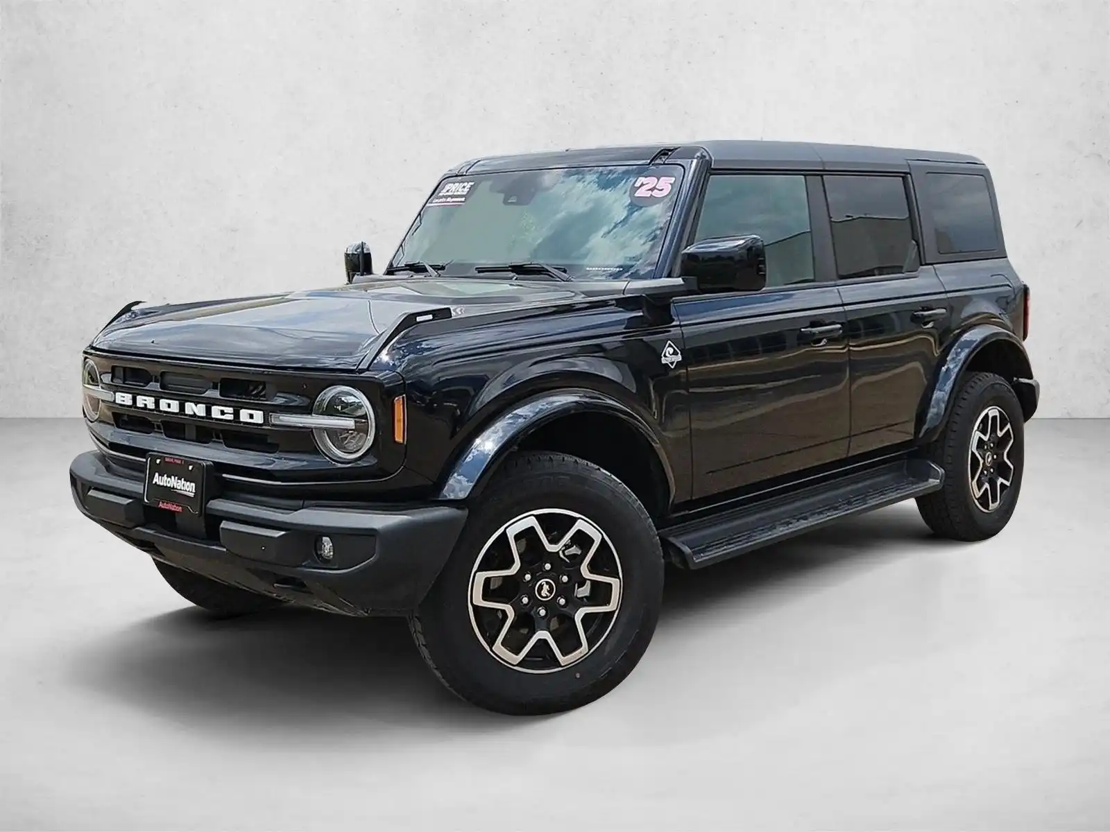 2025 Ford Bronco Outer Banks 4x4's photo