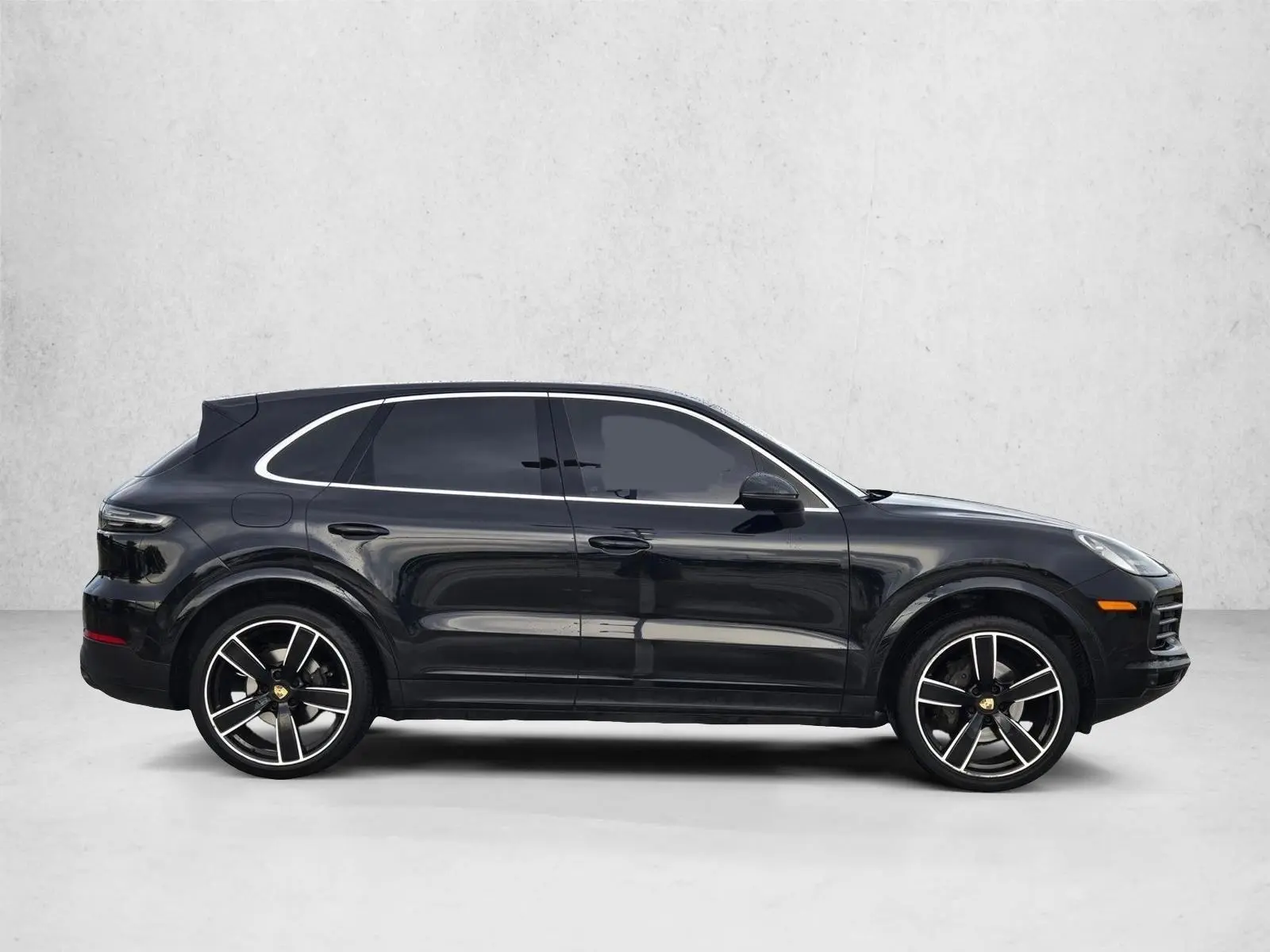 2019 Porsche Cayenne Base photo 4