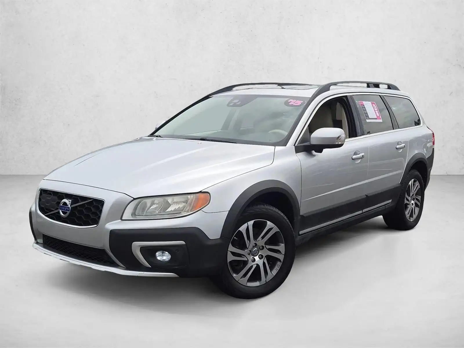 2015 Volvo XC70 T5 Drive-E FWD Premier Plus's photo