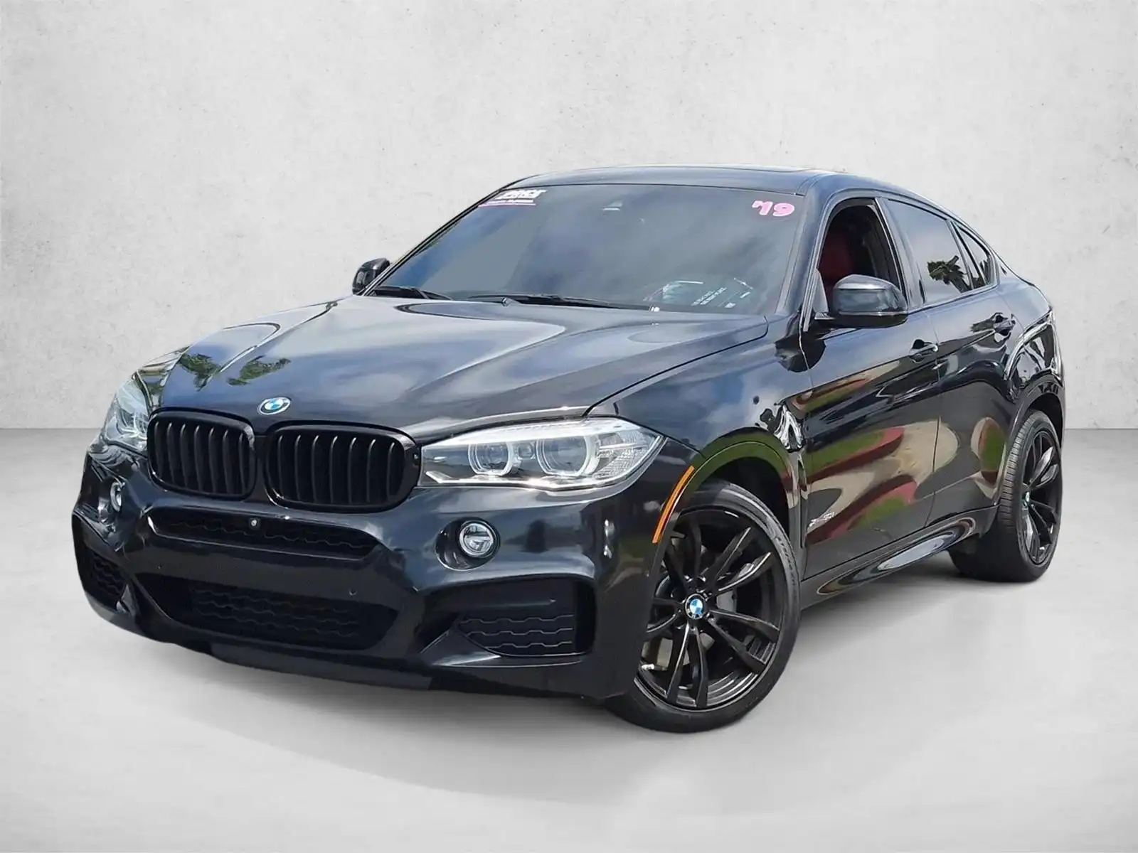 2019 BMW X6 xDrive50i's photo