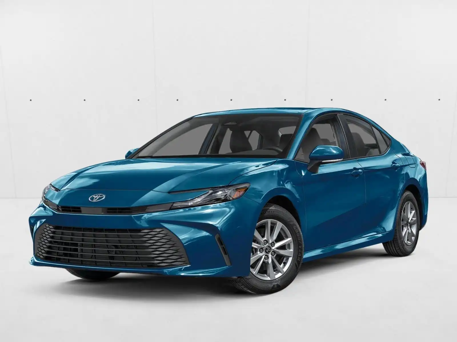 2026 Toyota Camry LE Hybrid's photo