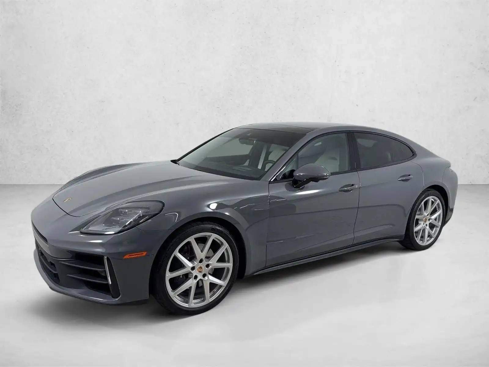 2026 Porsche Panamera 4's photo