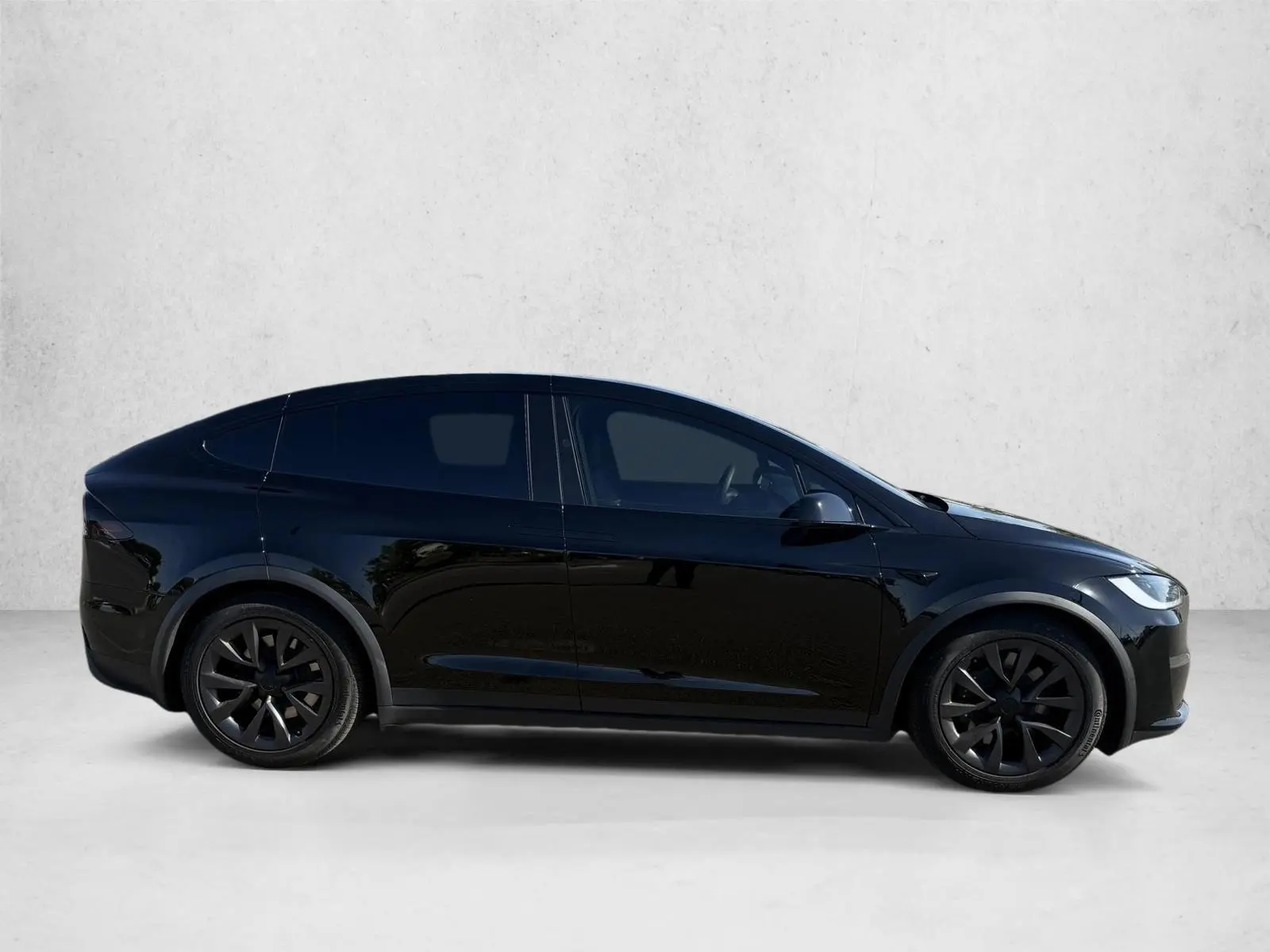 2023 Tesla Model X Long Range photo 4
