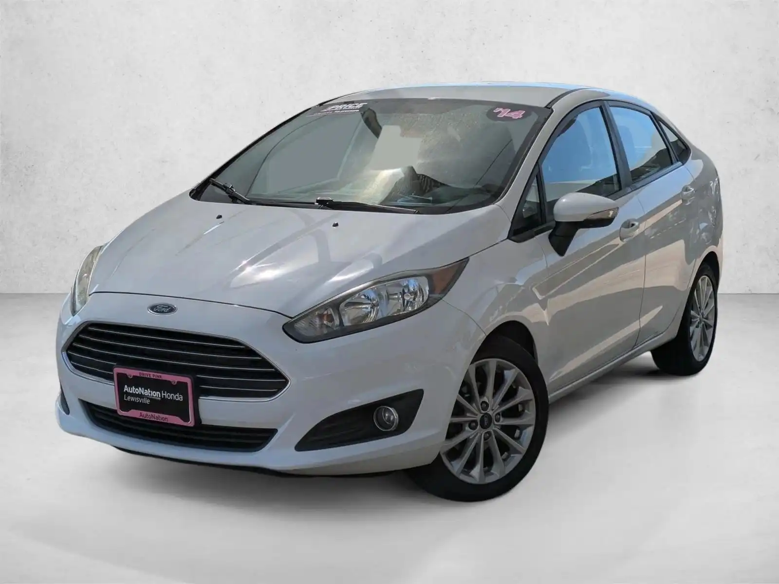 2014 Ford Fiesta SE Sedan's photo