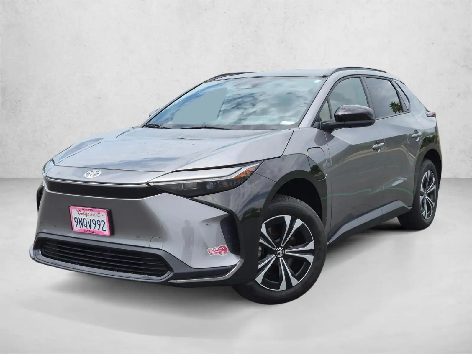 2024 Toyota bZ4X XLE FWD's photo