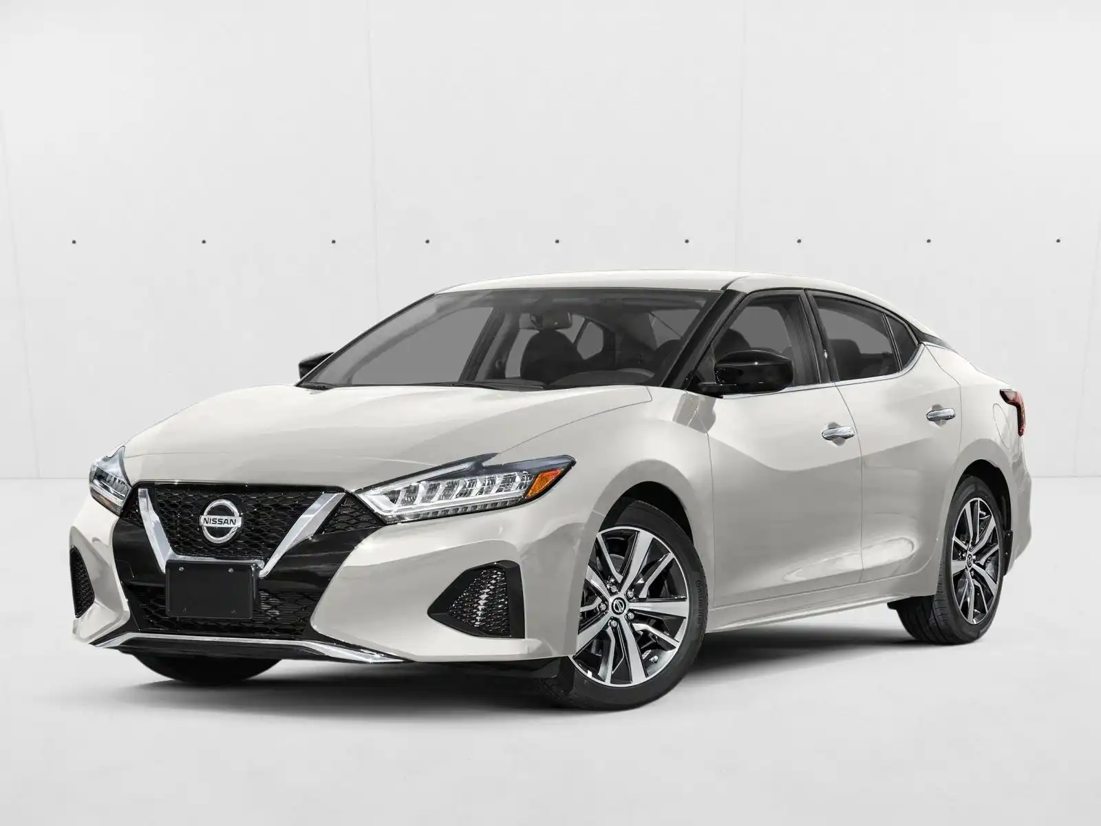 2019 Nissan Maxima S's photo