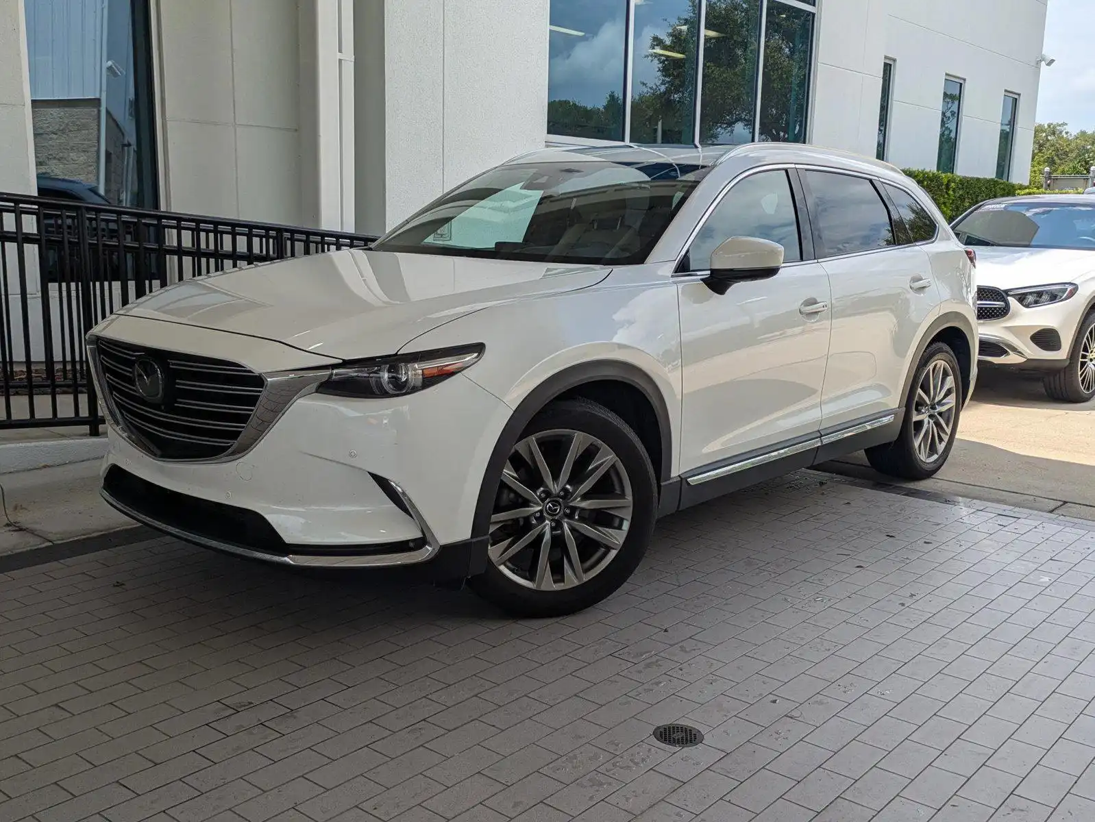2019 Mazda CX-9 Grand Touring FWD's photo