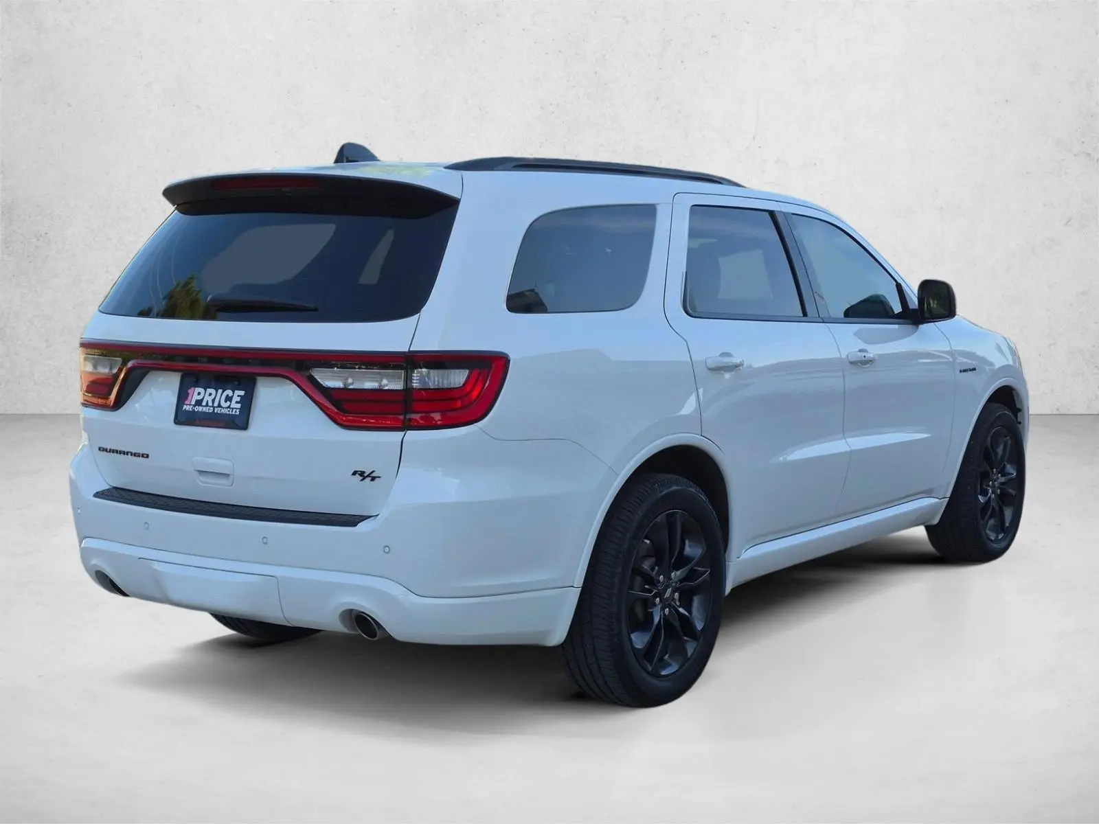 2023 Dodge Durango R/T RWD Plus photo 5
