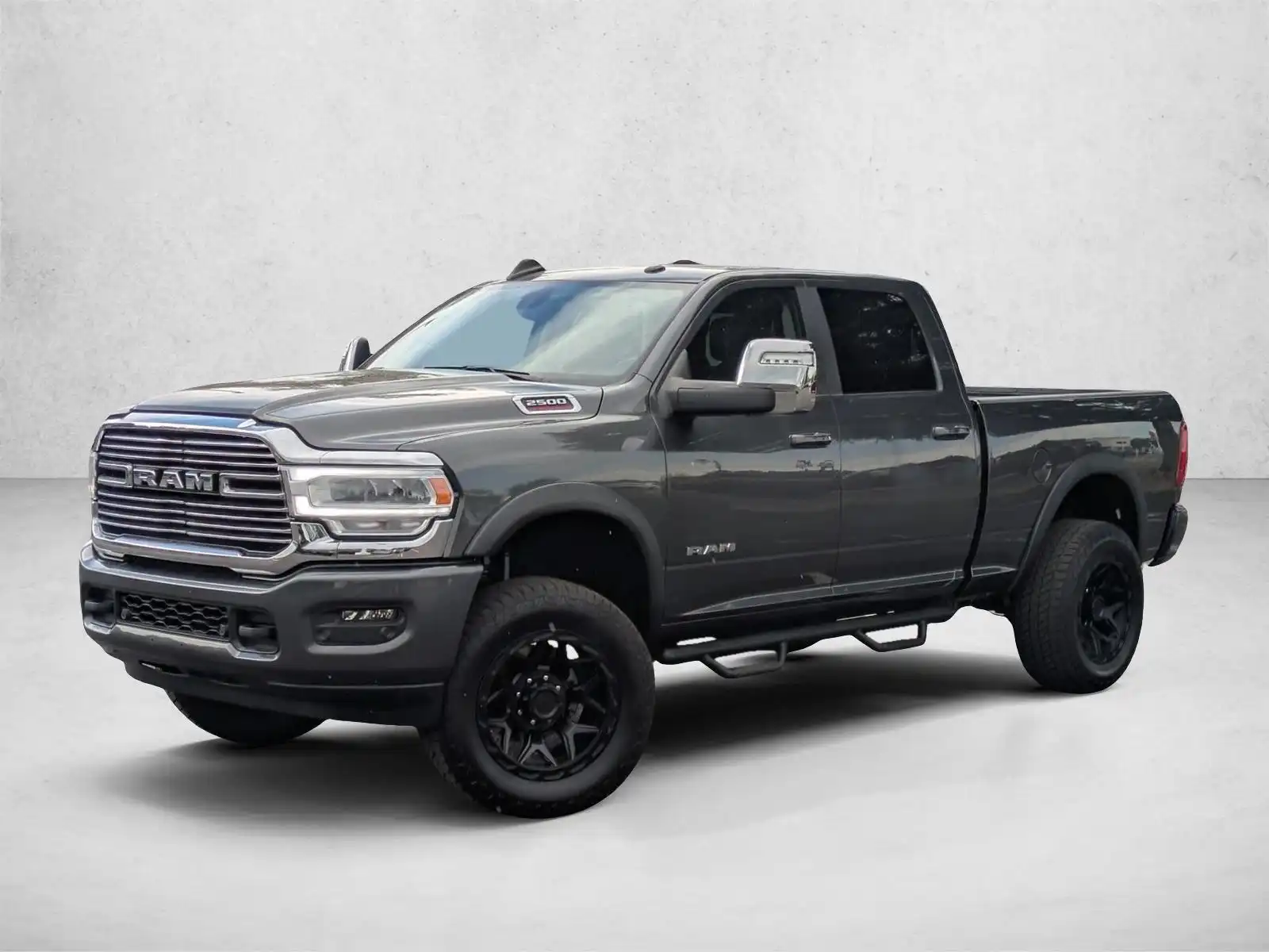 2024 RAM 2500 Laramie 4X4 Crew Cab SWB's photo