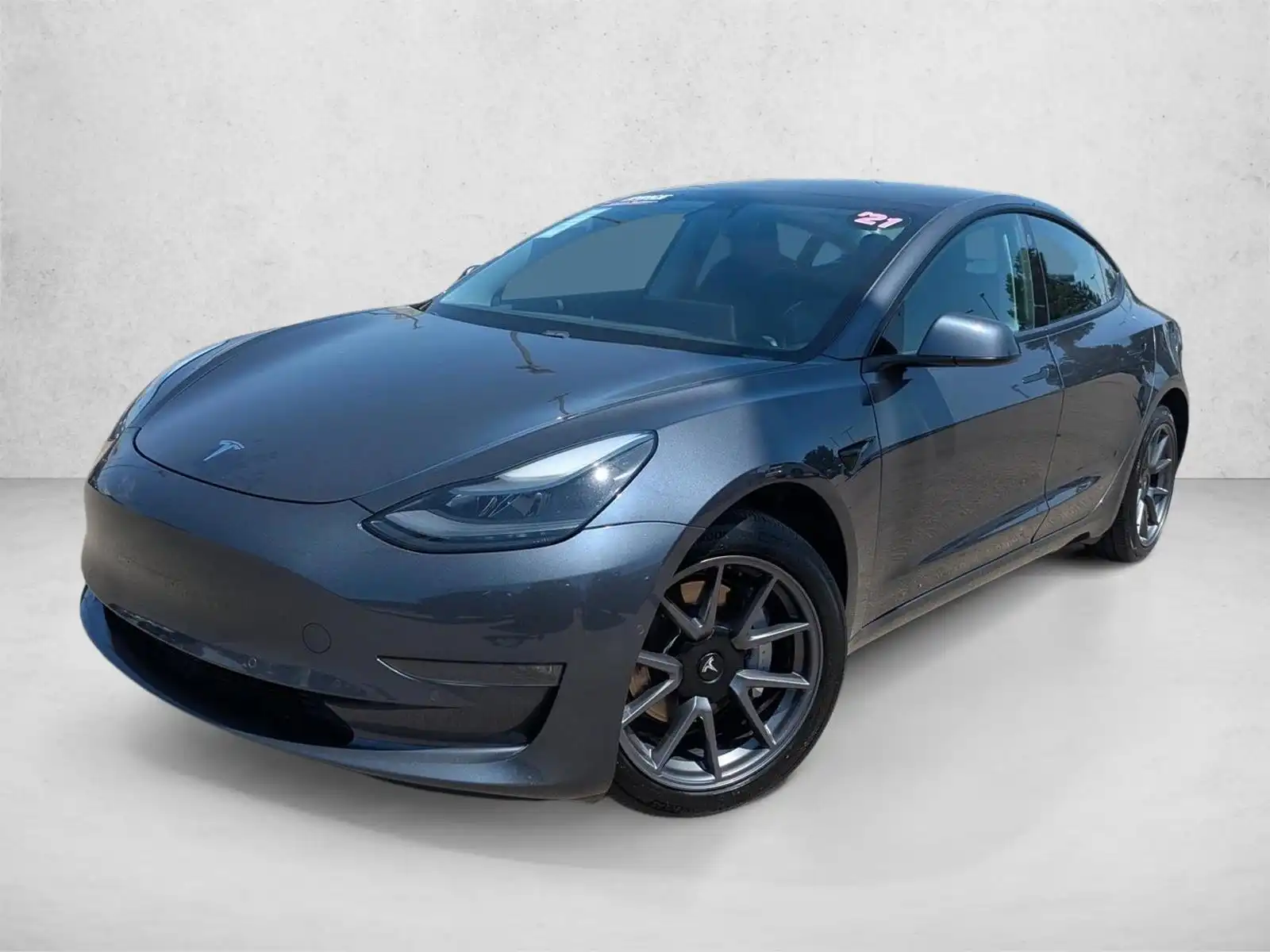 2021 Tesla Model 3 Long Range Dual Motor All-Wheel Drive's photo