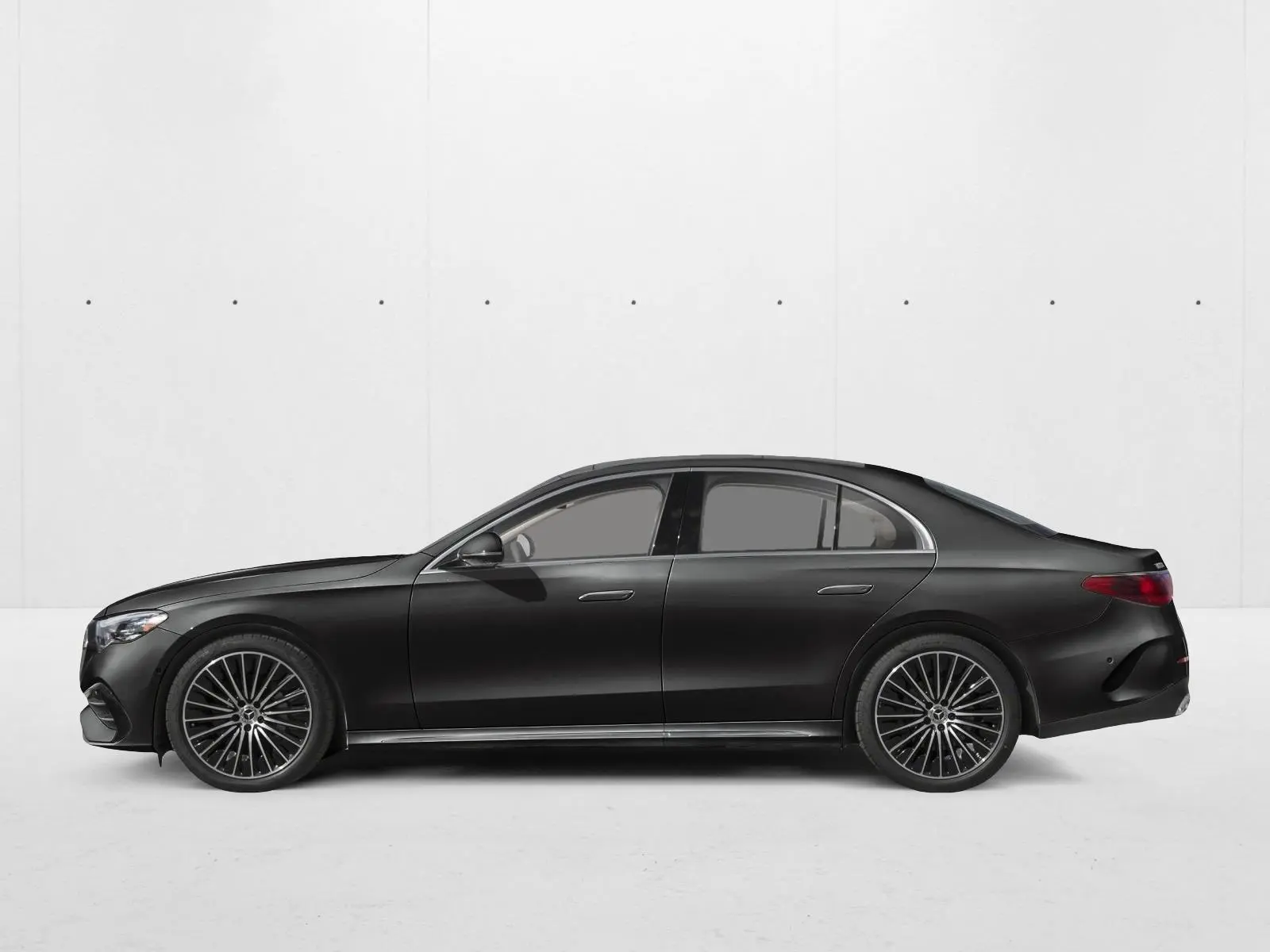 2027 Mercedes-Benz E-Class undefined photo 3