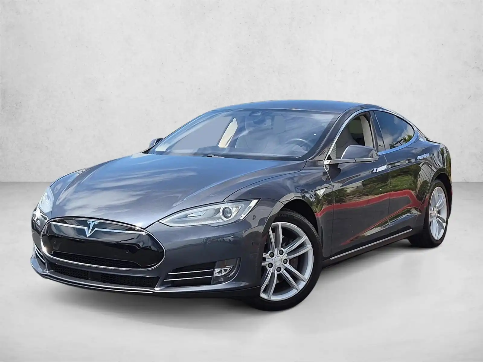 2015 Tesla Model S 60's photo