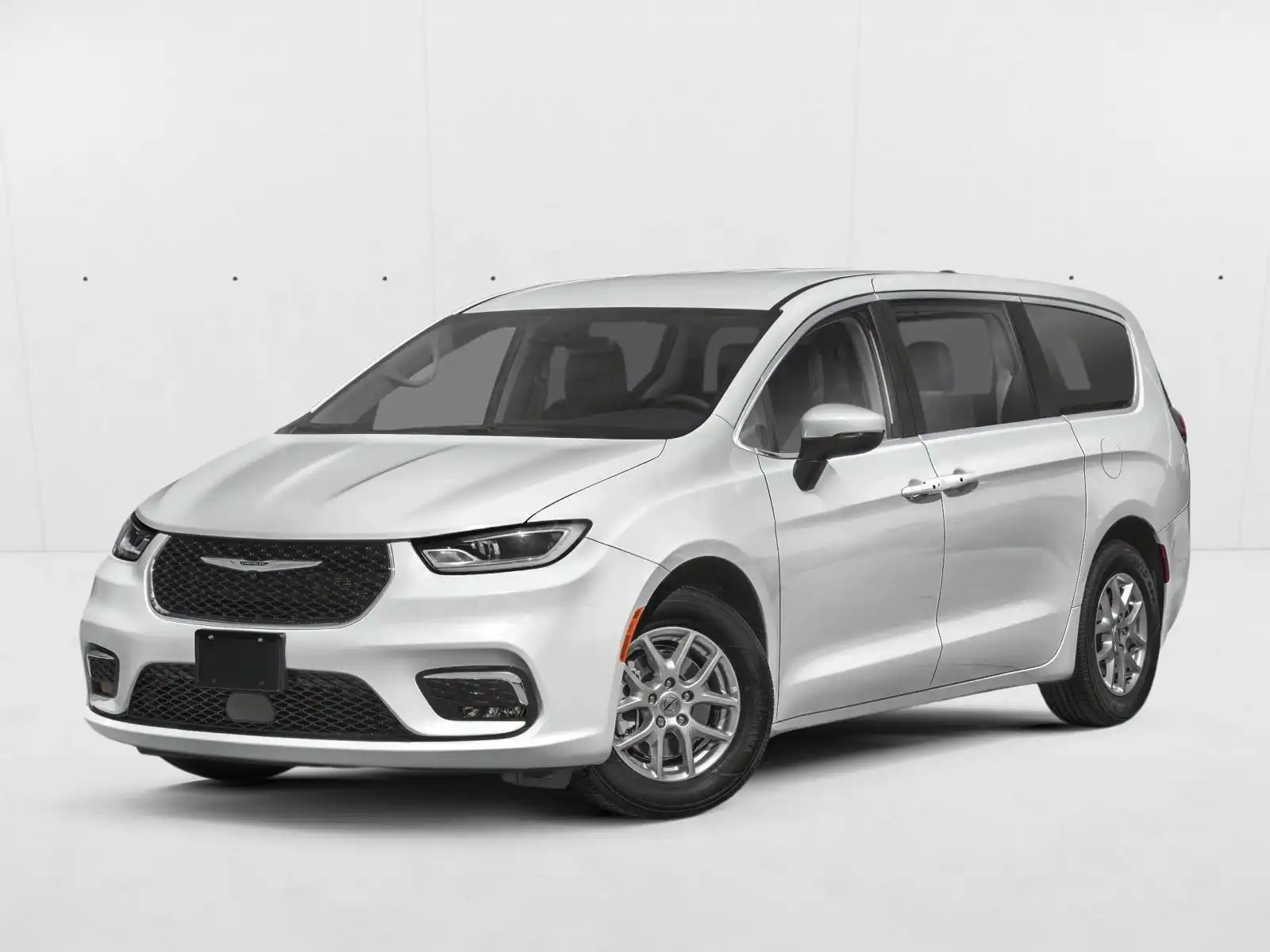 2024 Chrysler Pacifica Touring L's photo