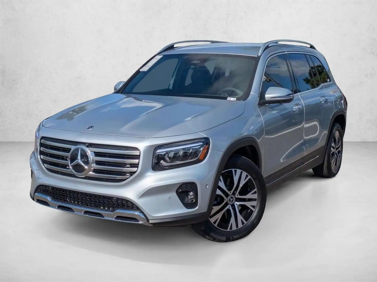 2026 Mercedes-Benz GLB GLB250's photo