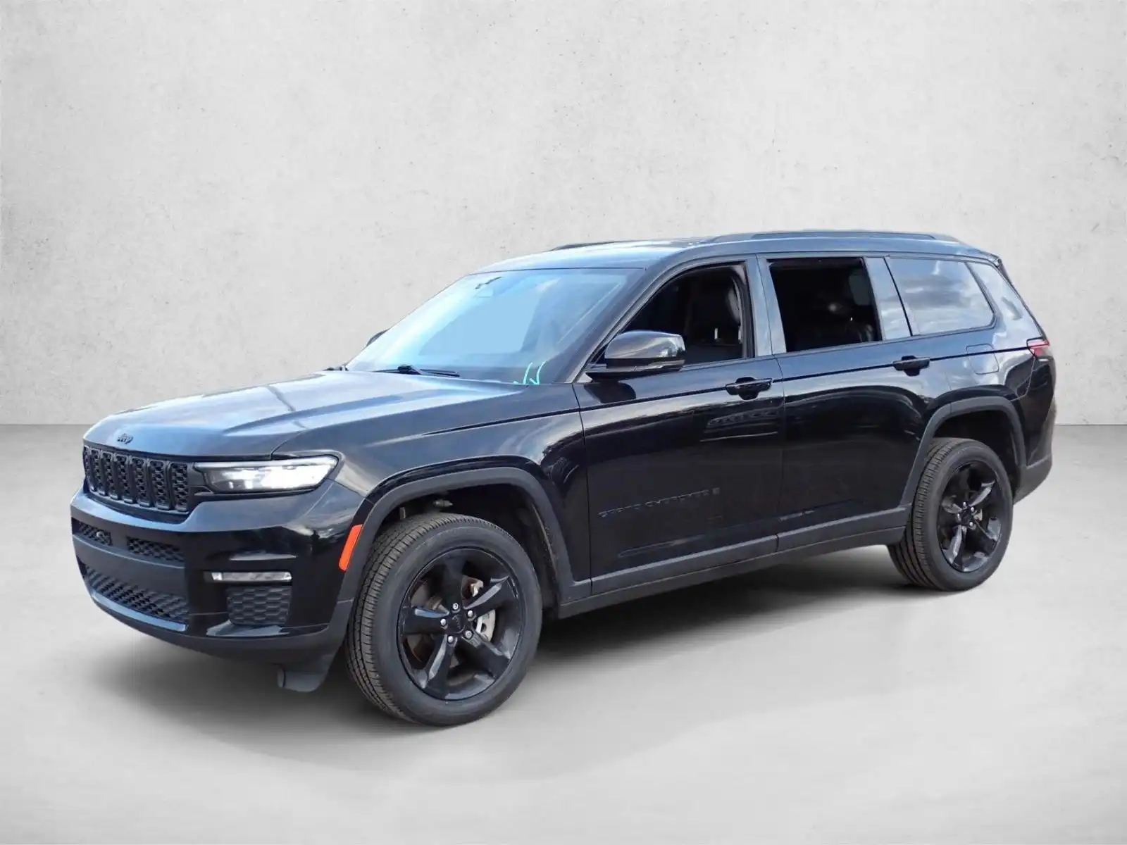 2023 Jeep Grand Cherokee L Limited 4WD's photo
