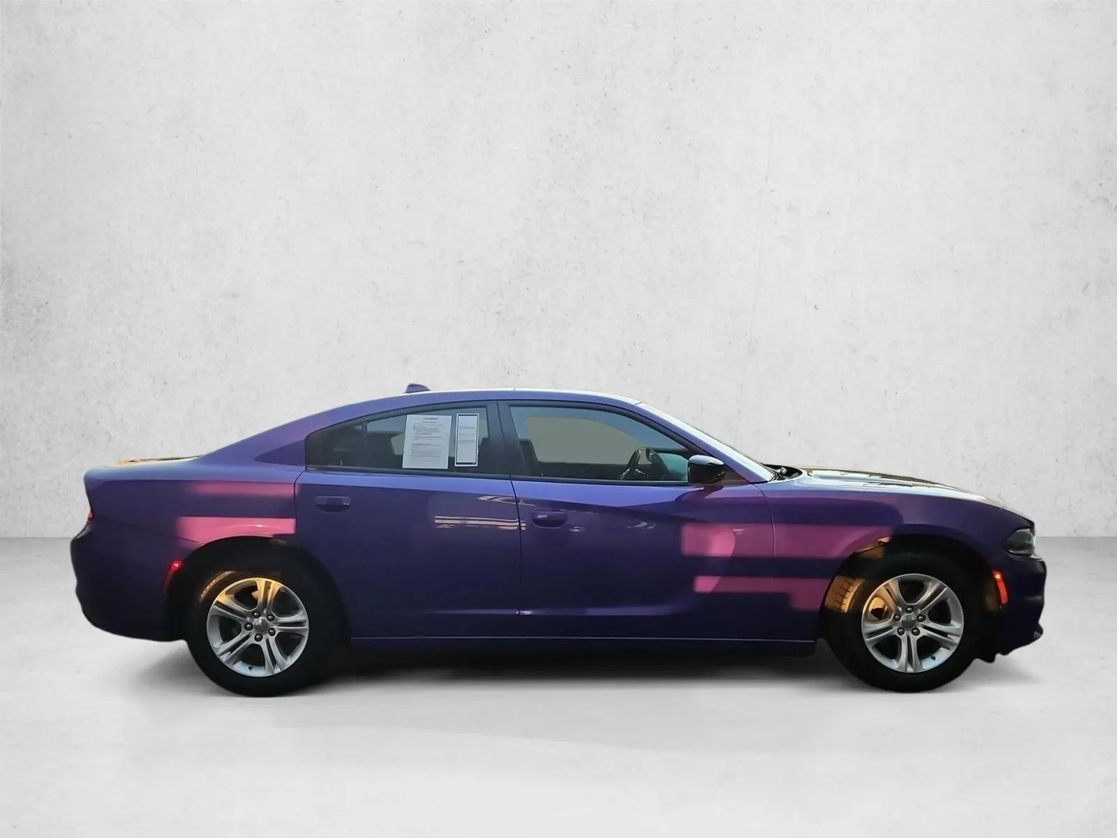2023 Dodge Charger SXT photo 4