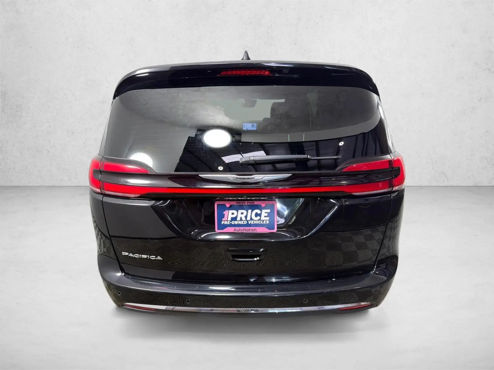 2025 Chrysler Pacifica Select photo 4
