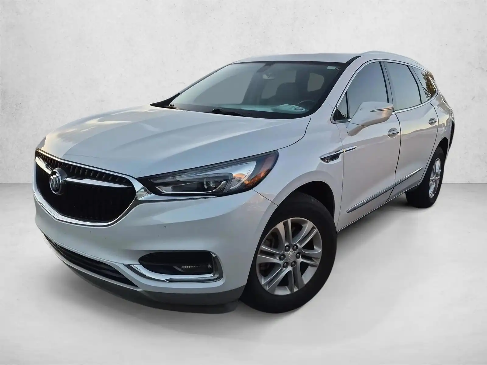 2018 Buick Enclave Essence AWD's photo