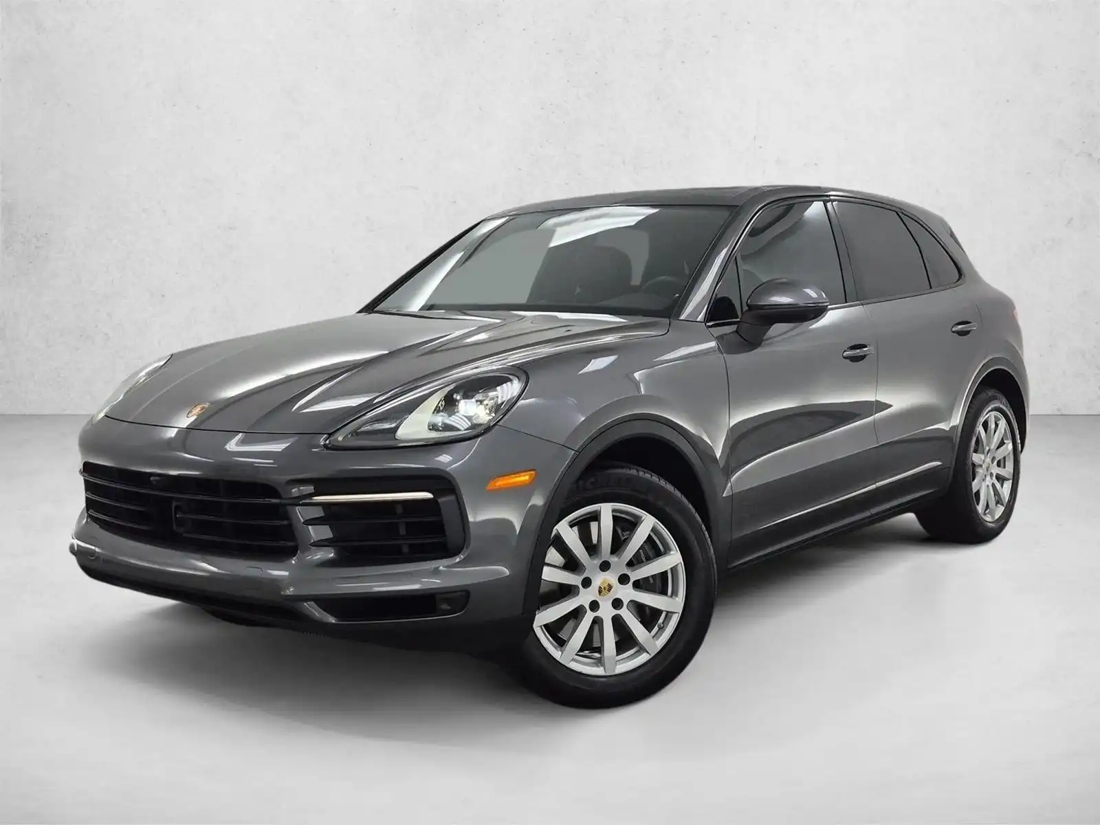2021 Porsche Cayenne Base's photo