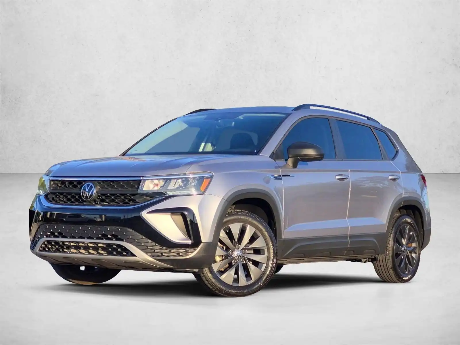 2023 Volkswagen Taos 1.5T S's photo