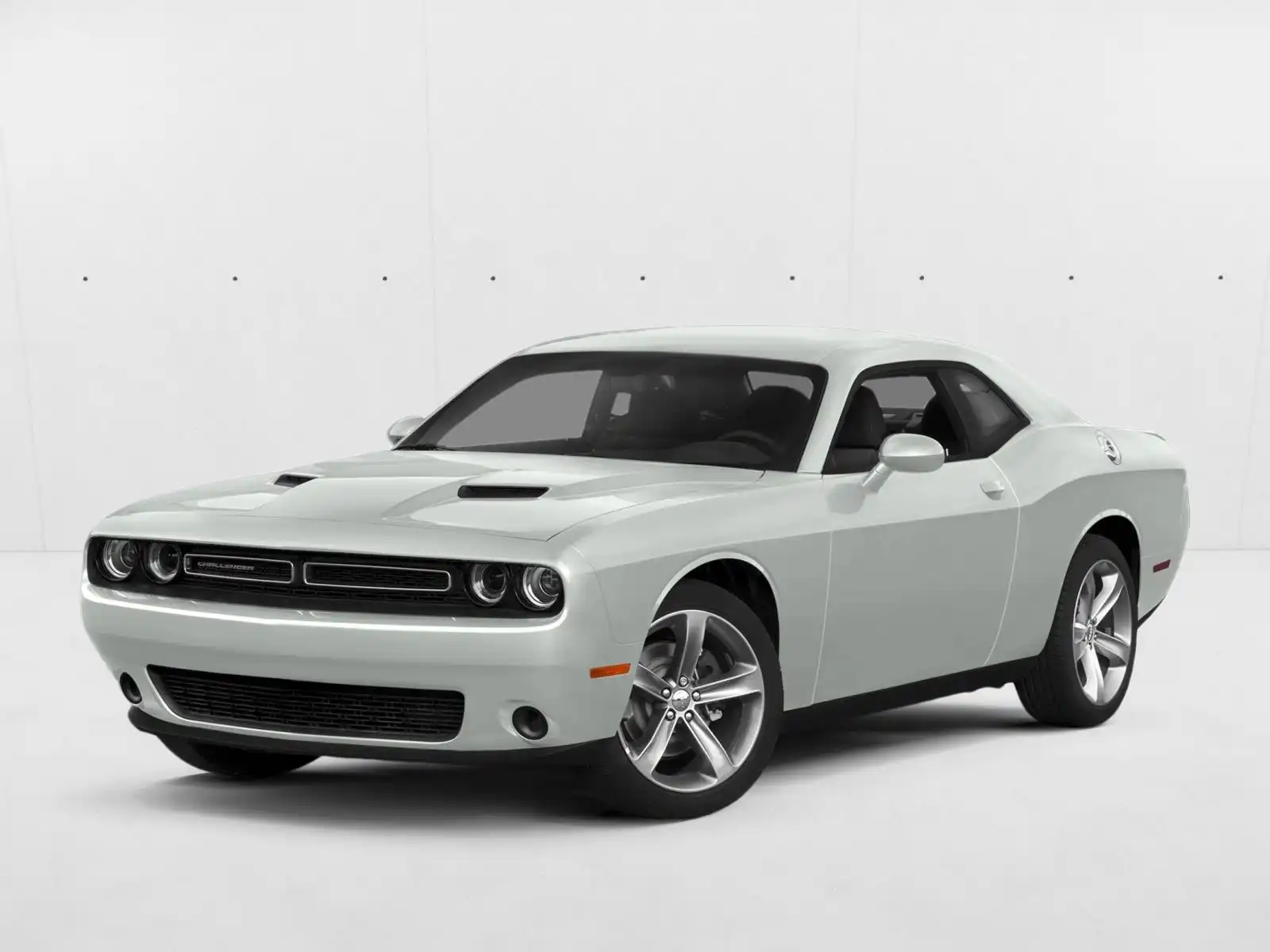 2015 Dodge Challenger R/T Plus's photo