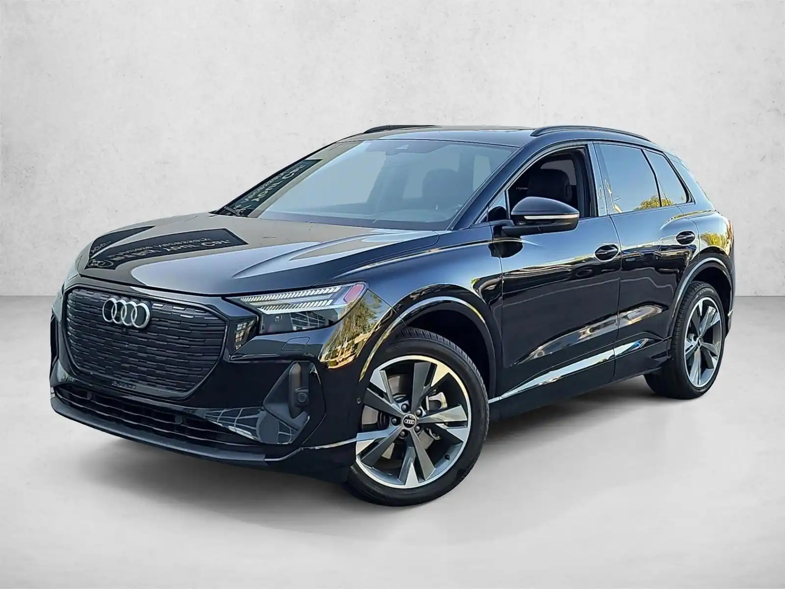 2023 Audi Q4 e-tron 50 Prestige quattro's photo