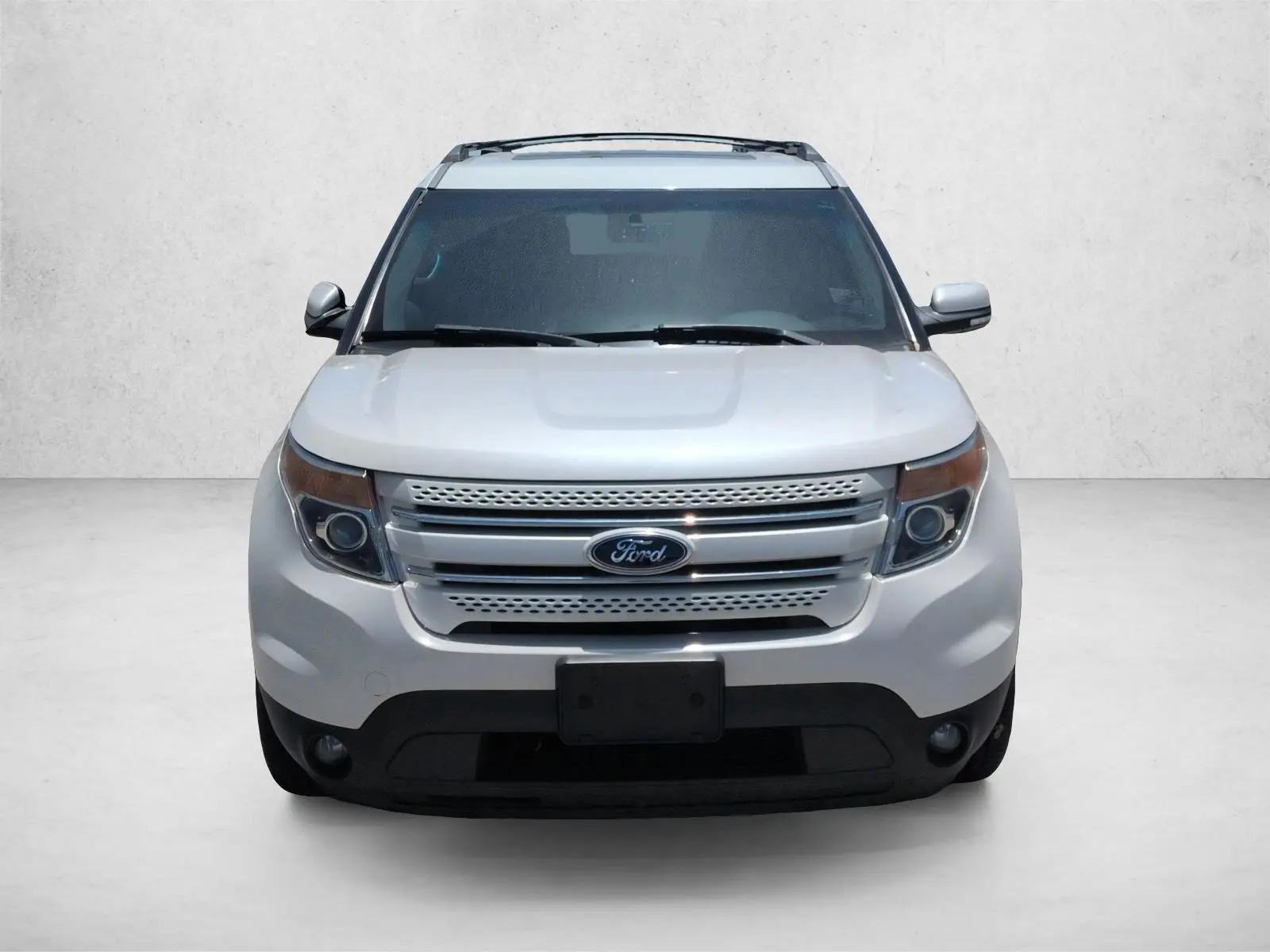 2015 Ford Explorer Limited 4x4 photo 3