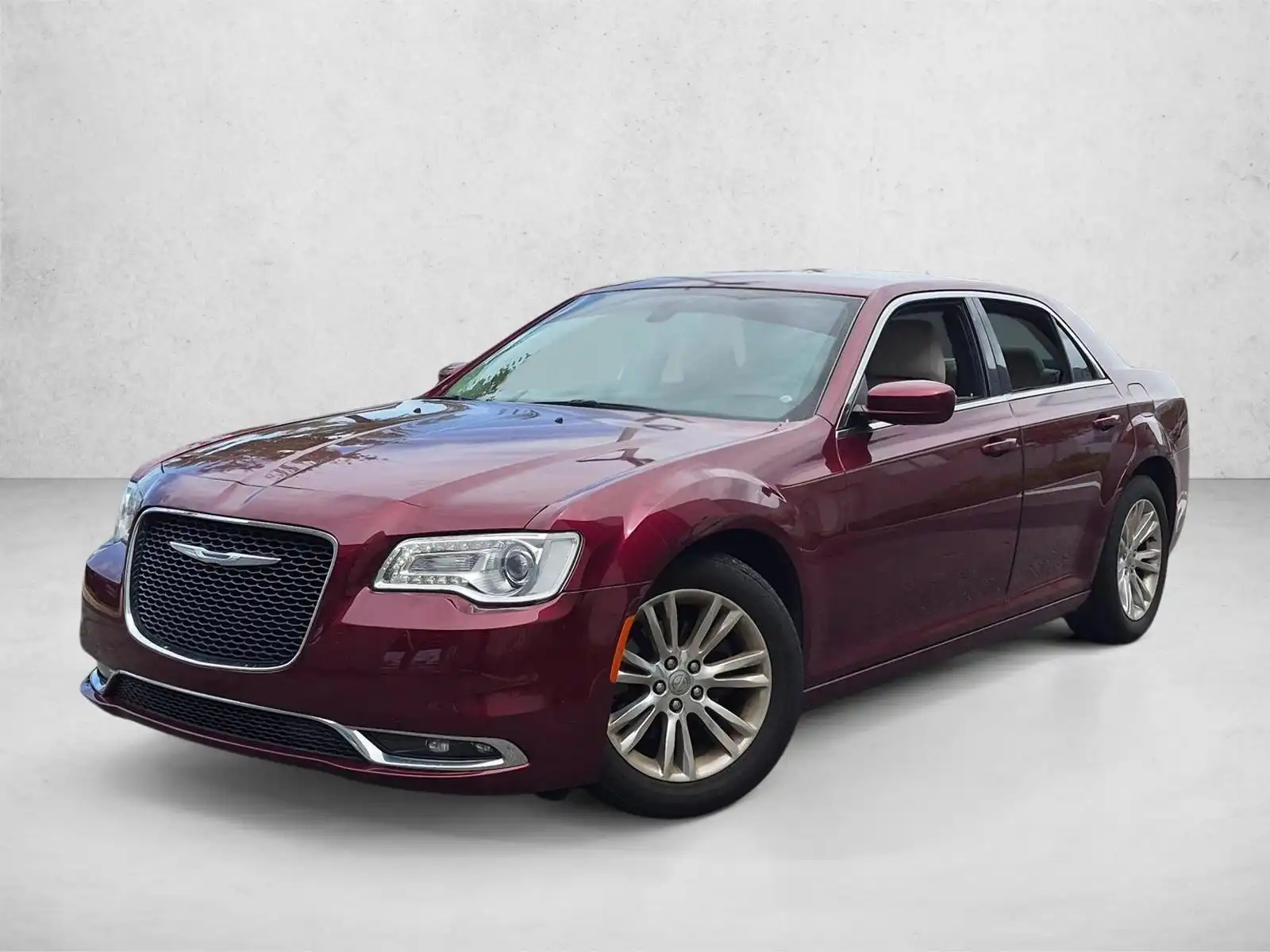 2017 Chrysler 300 Limited's photo