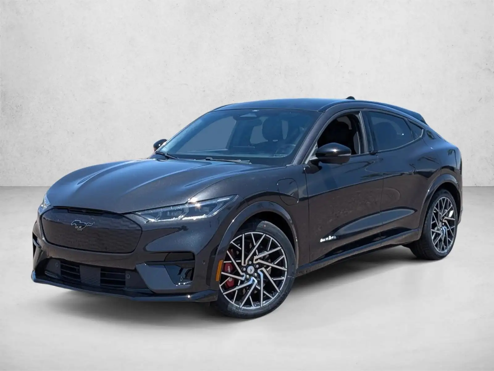 2022 Ford Mustang-Mach-e GT's photo