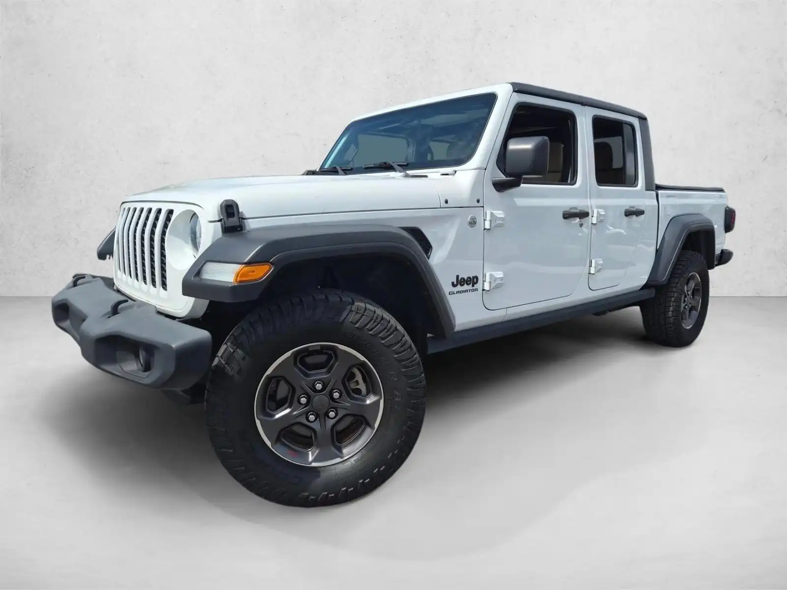2020 Jeep Gladiator Sport S's photo