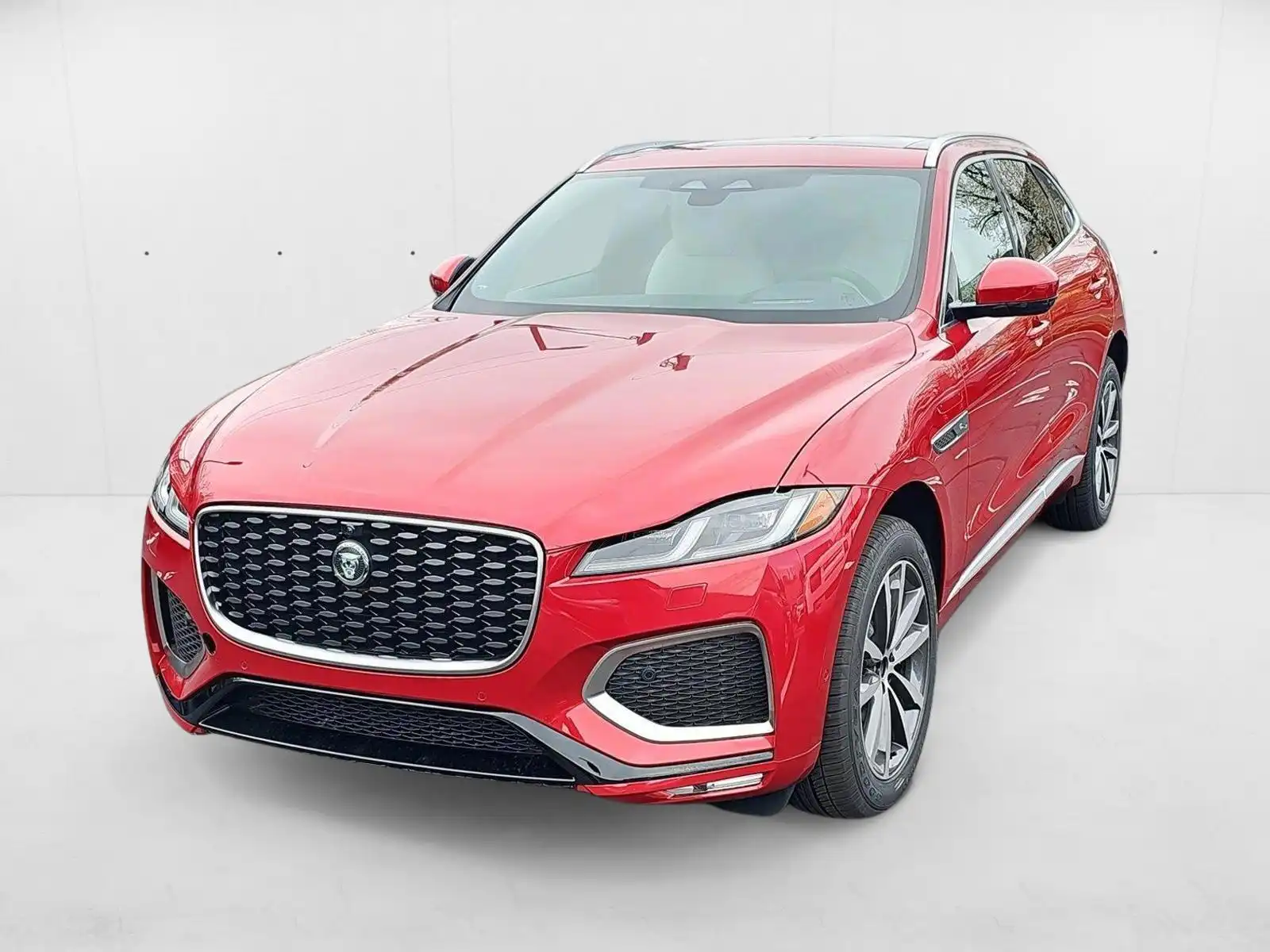 2026 Jaguar F-PACE P250 R-Dynamic S's photo