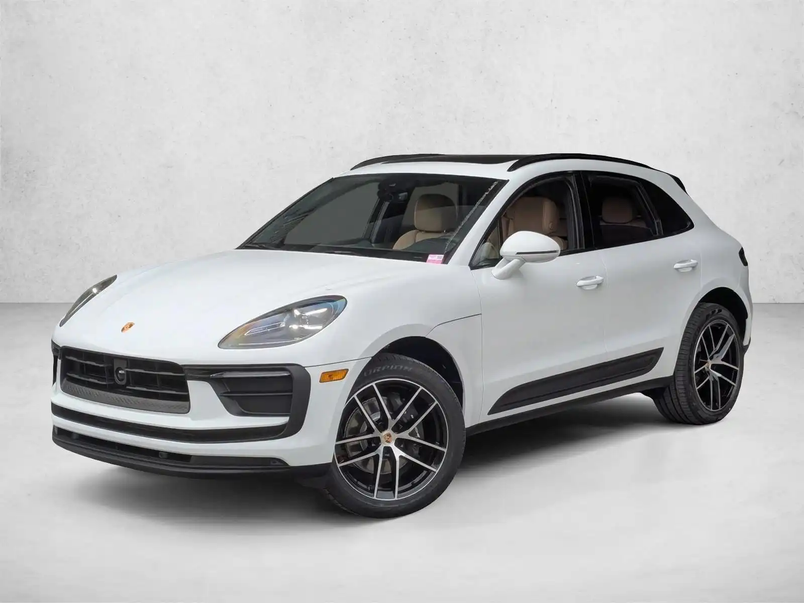 2026 Porsche Macan T's photo