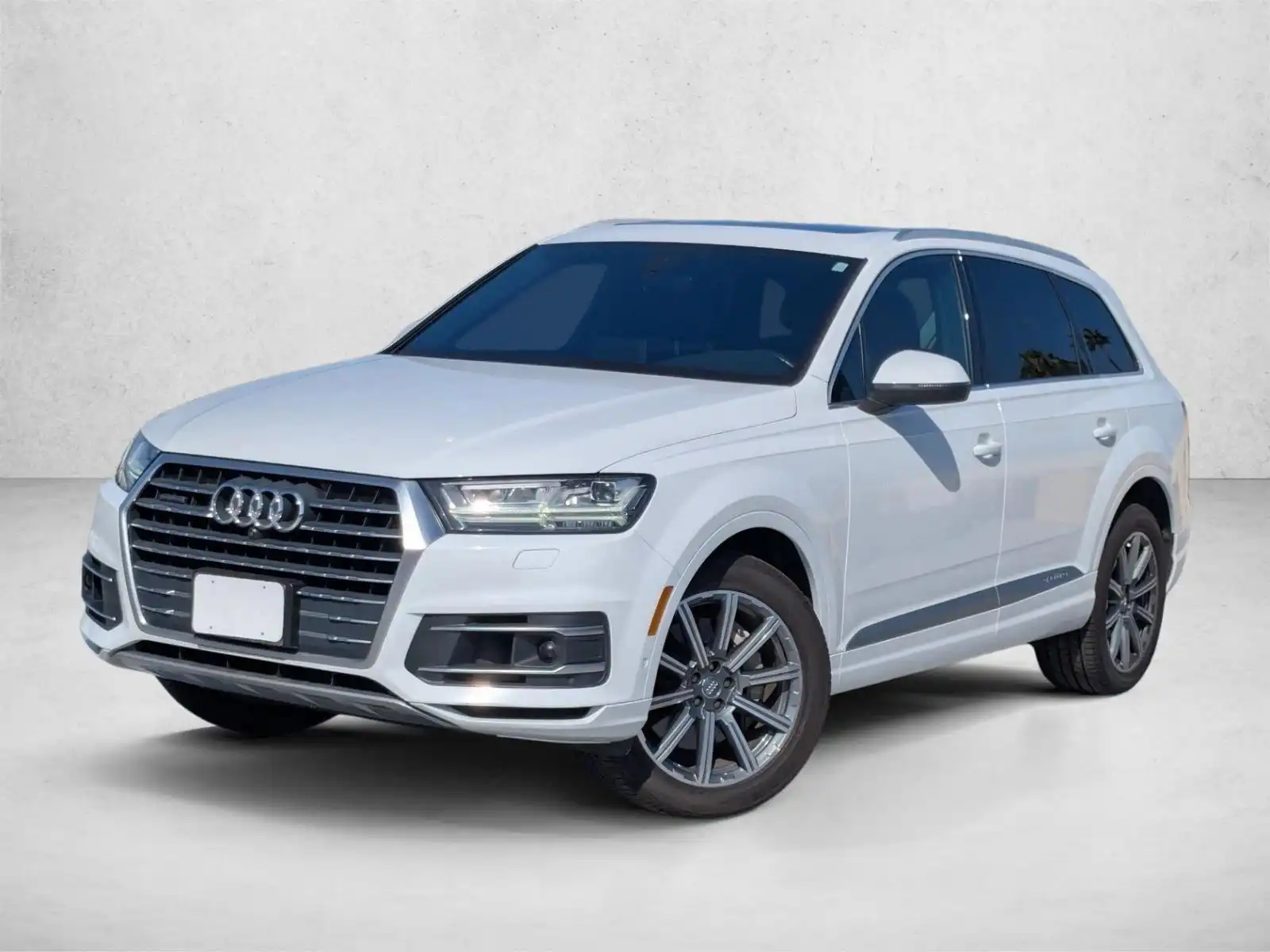 2019 Audi Q7 55 Premium Plus quattro Tiptronic's photo