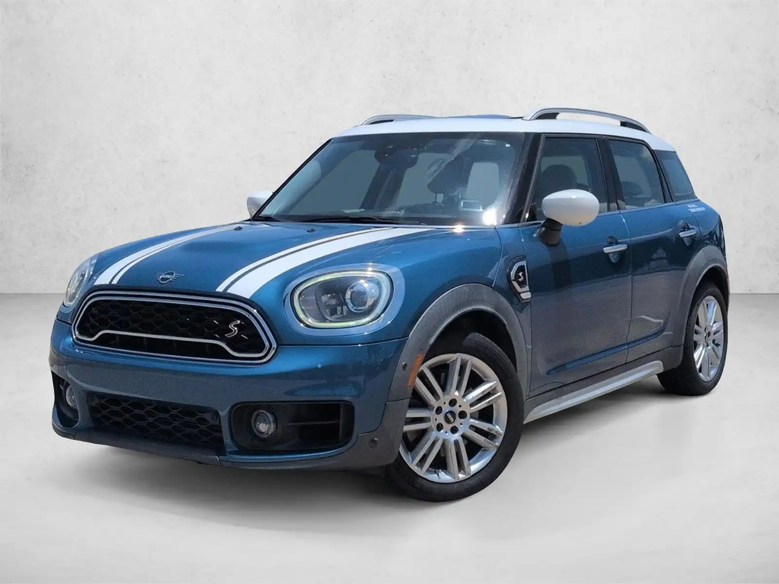 2020 MINI Countryman Cooper S's photo