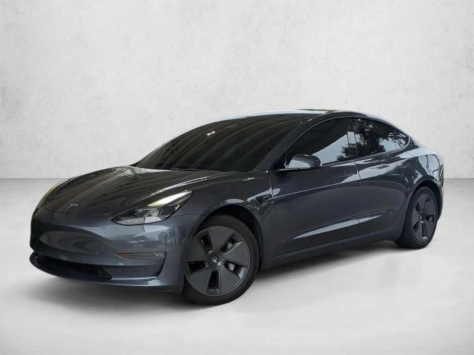 2022 Tesla Model 3 Long Range Dual Motor All-Wheel Drive's photo
