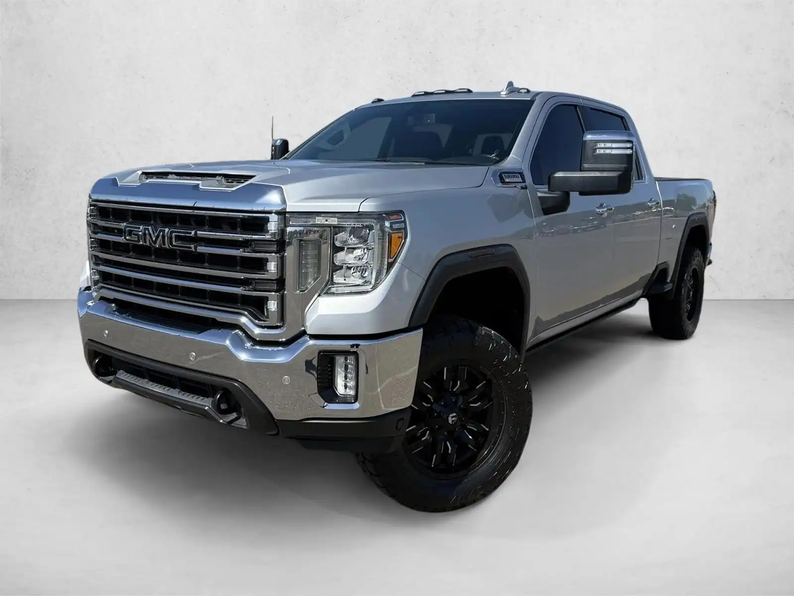 2020 GMC Sierra 4WD Crew Cab Standard Box SLT's photo