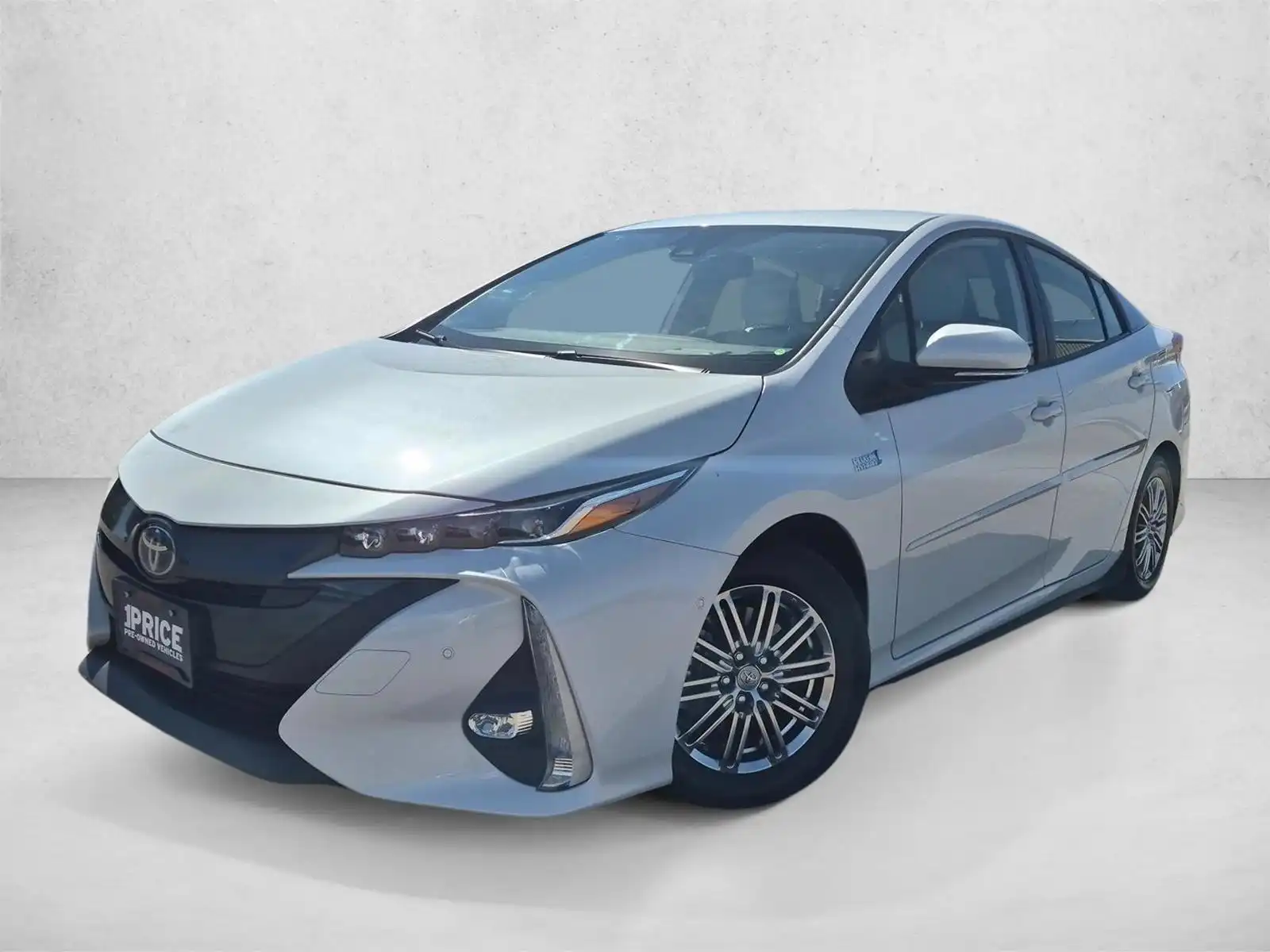 2021 Toyota Prius Prime Limited's photo