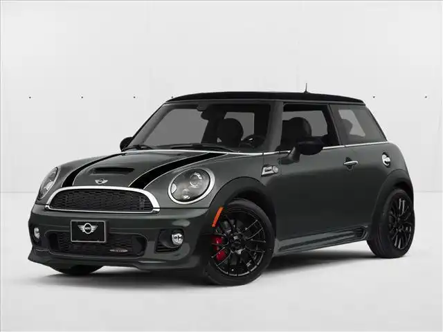 2013 MINI Cooper John Cooper Works Hardtop's photo