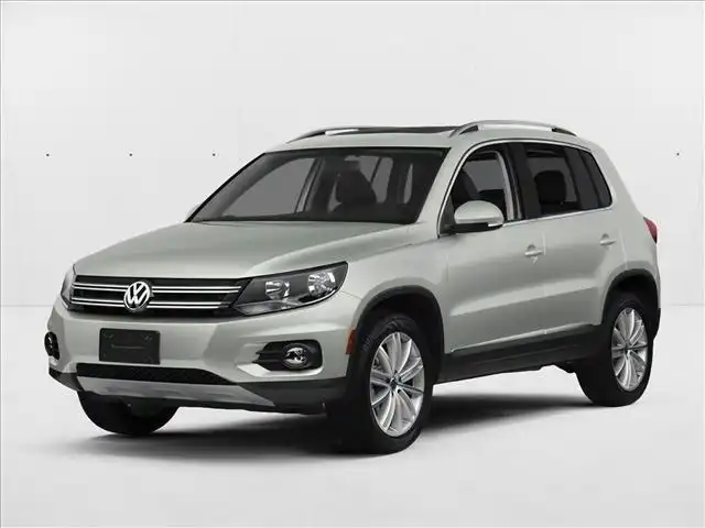 2013 Volkswagen Tiguan 2.0T S Auto 4Motion with Sunroof's photo