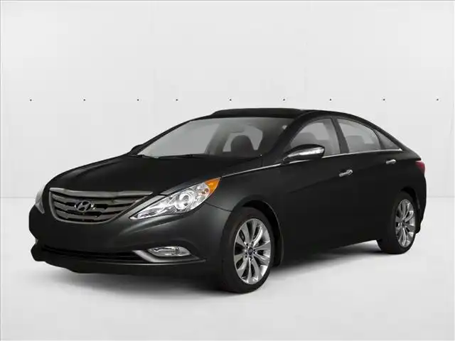 2012 Hyundai Sonata I4 GLS A T's photo