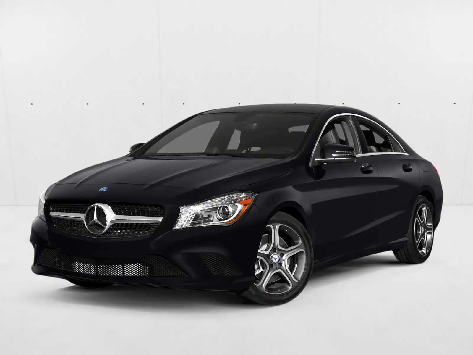 2015 Mercedes-Benz CLA CLA250's photo