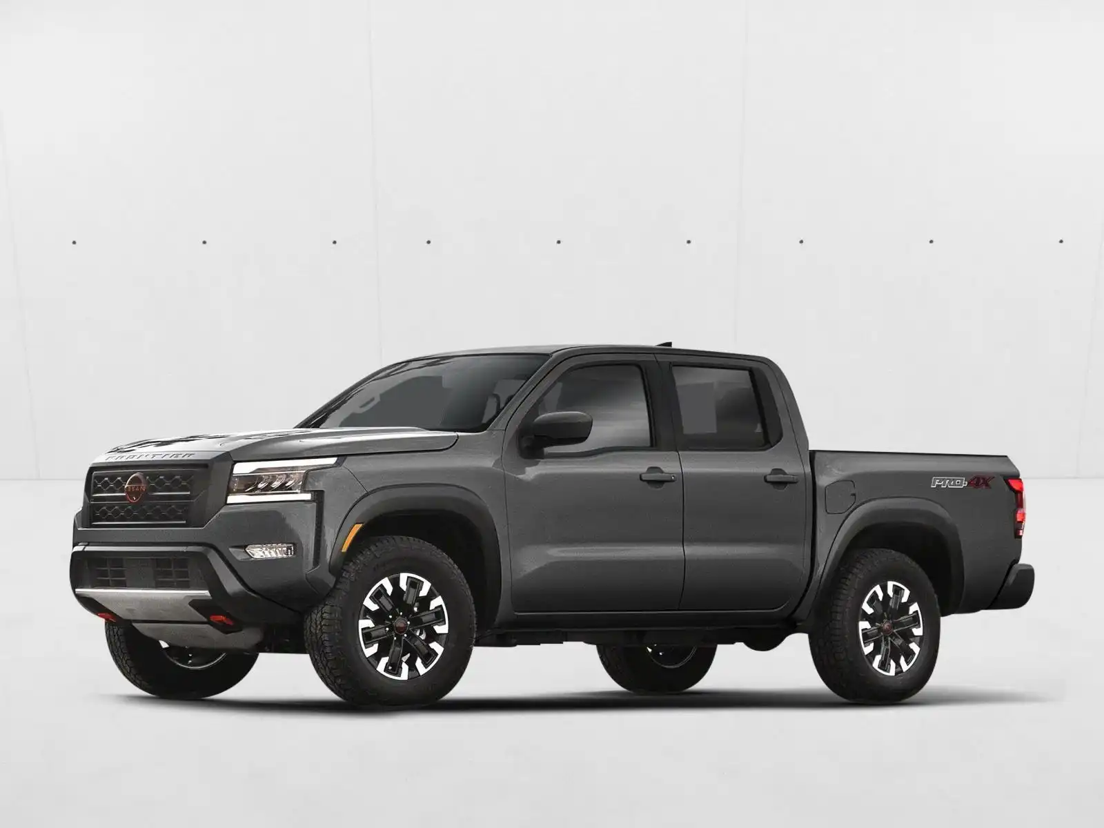 2022 Nissan Frontier S Crew Cab 4WD's photo