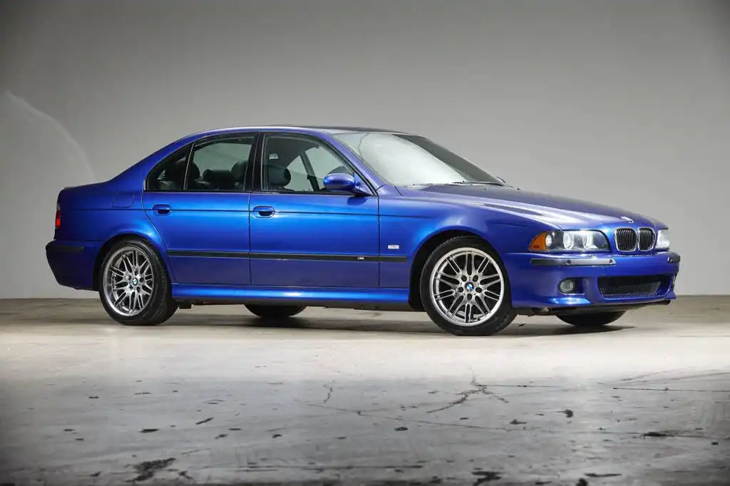 2001 BMW 5 Series M5's photo