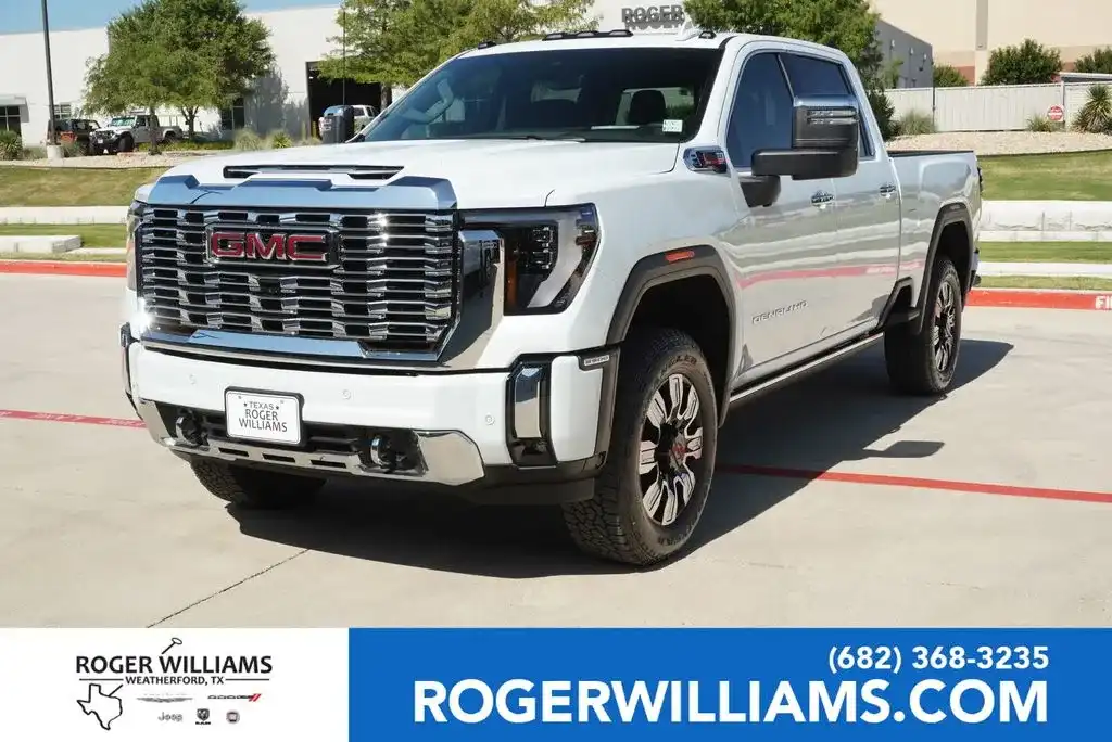 2026 GMC Sierra 4WD Crew Cab Standard Box Denali's photo