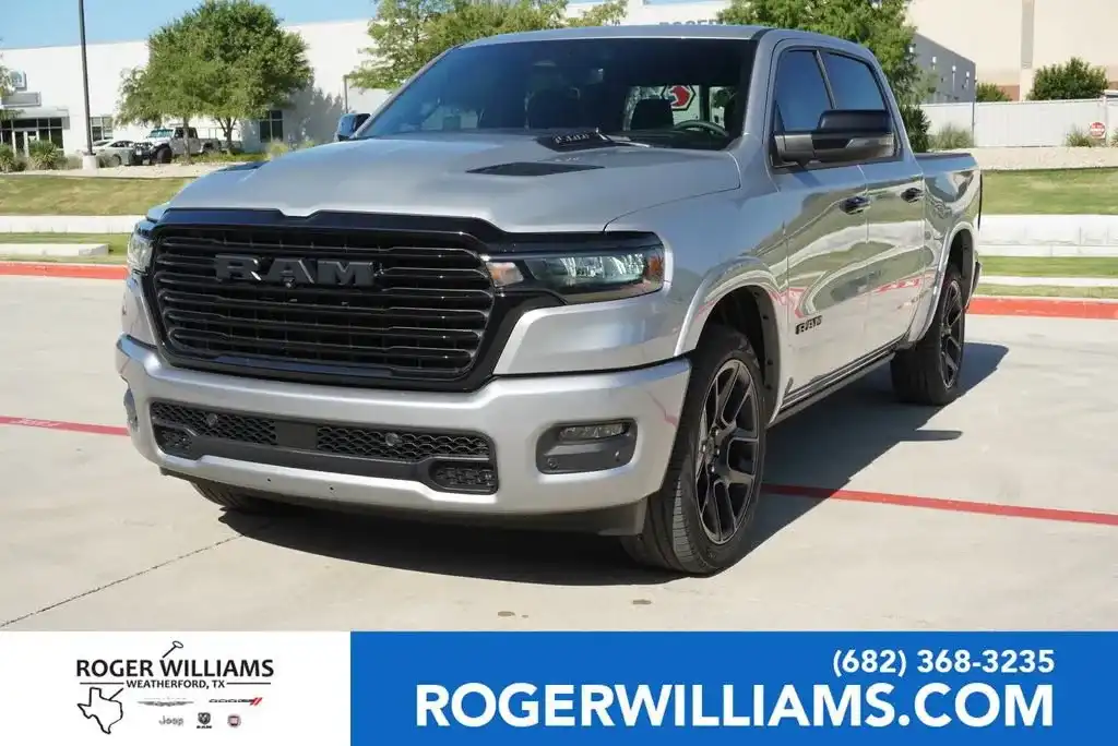 2025 RAM 1500 Laramie 4x4 Crew Cab 5'7's photo