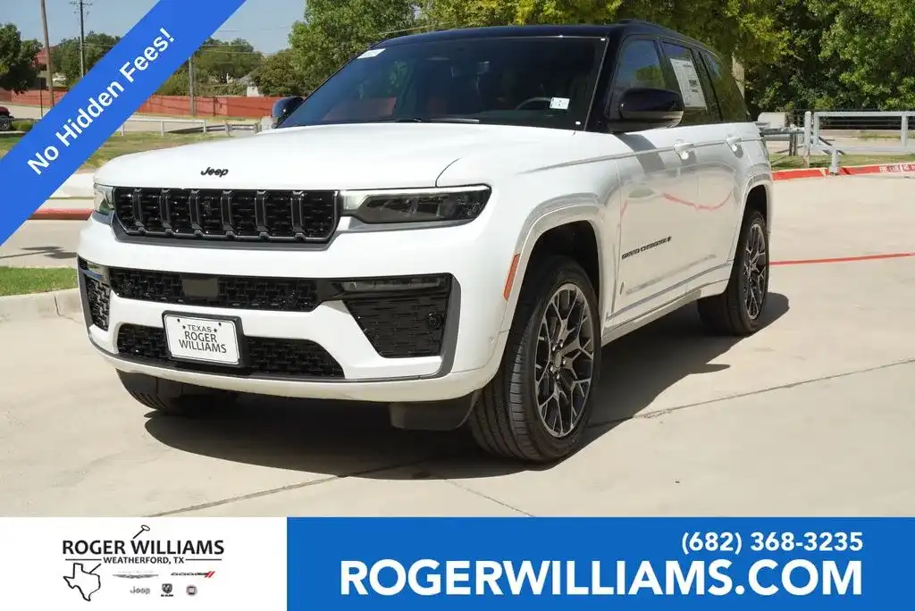 2027 Jeep Grand Cherokee Summit 4WD's photo
