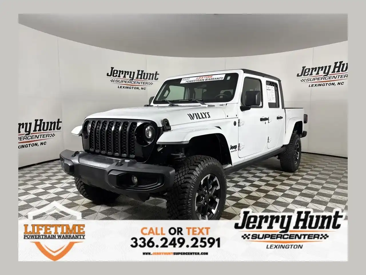 2022 Jeep Gladiator WILLYS's photo