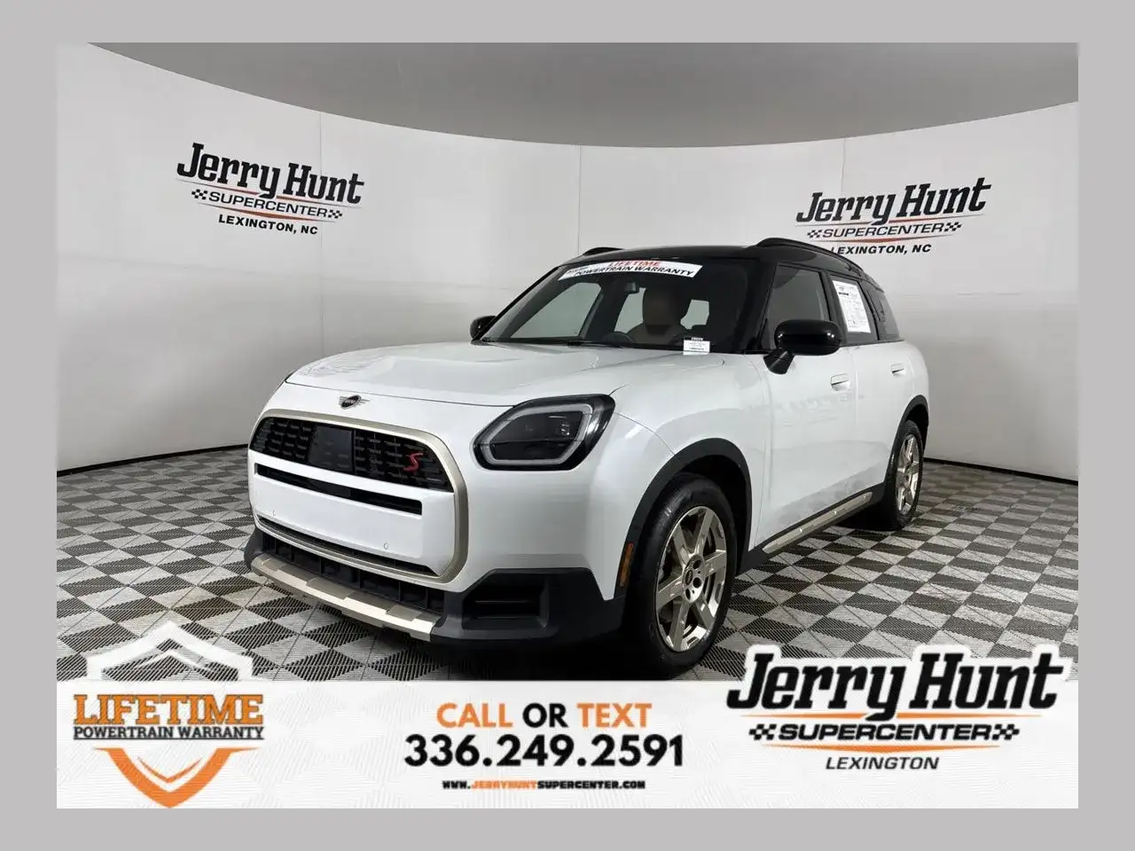 2025 MINI Countryman S ALL4's photo